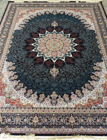 فرش ماشینی 1000 شانه هشت رنگ- طرح هستی- کد mz10006